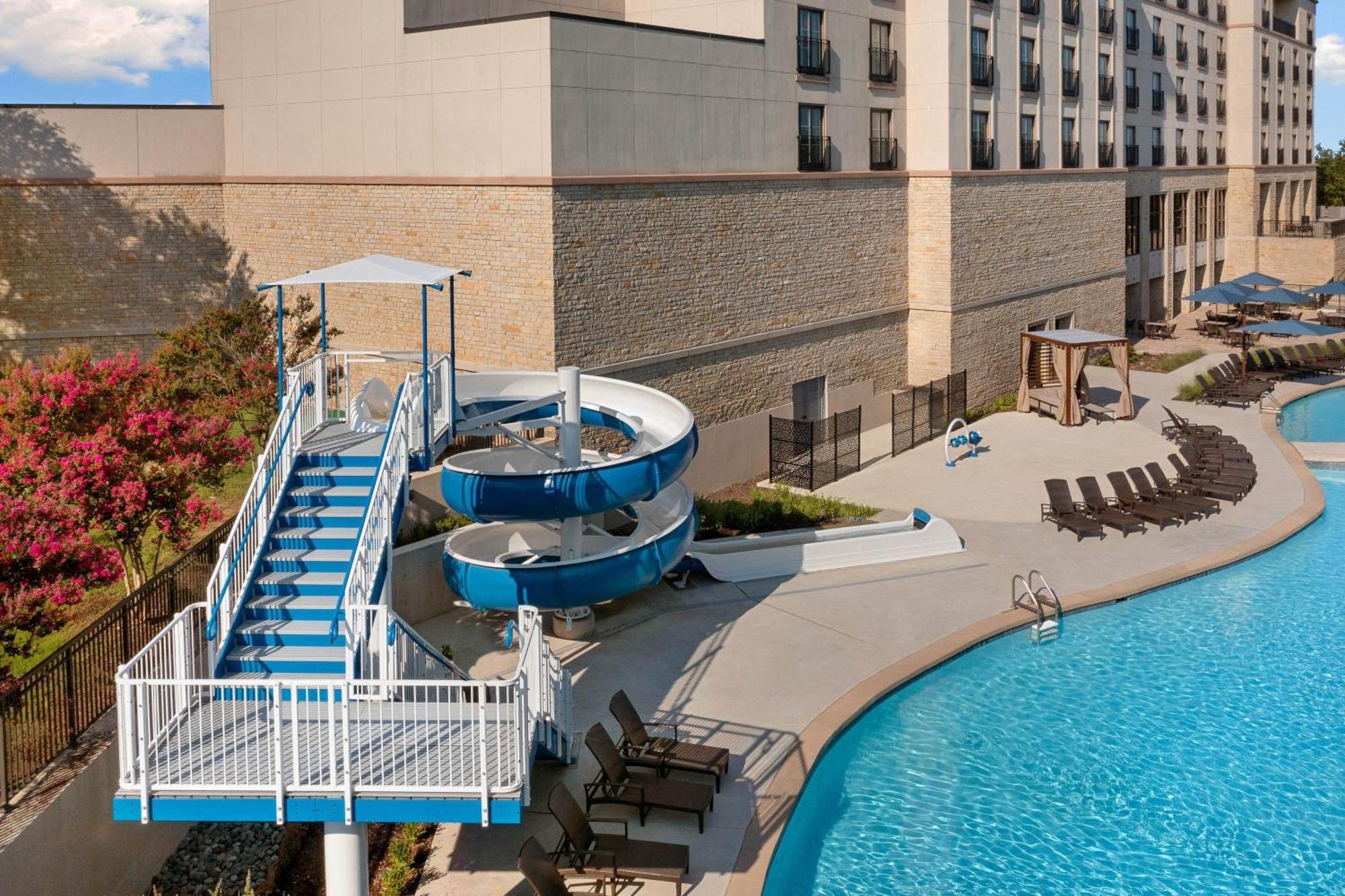 Hotel The Westin Dallas Stonebriar Golf & 4*